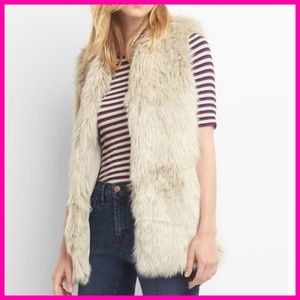 Gap | Faux Fur Vest | Cream, Medium